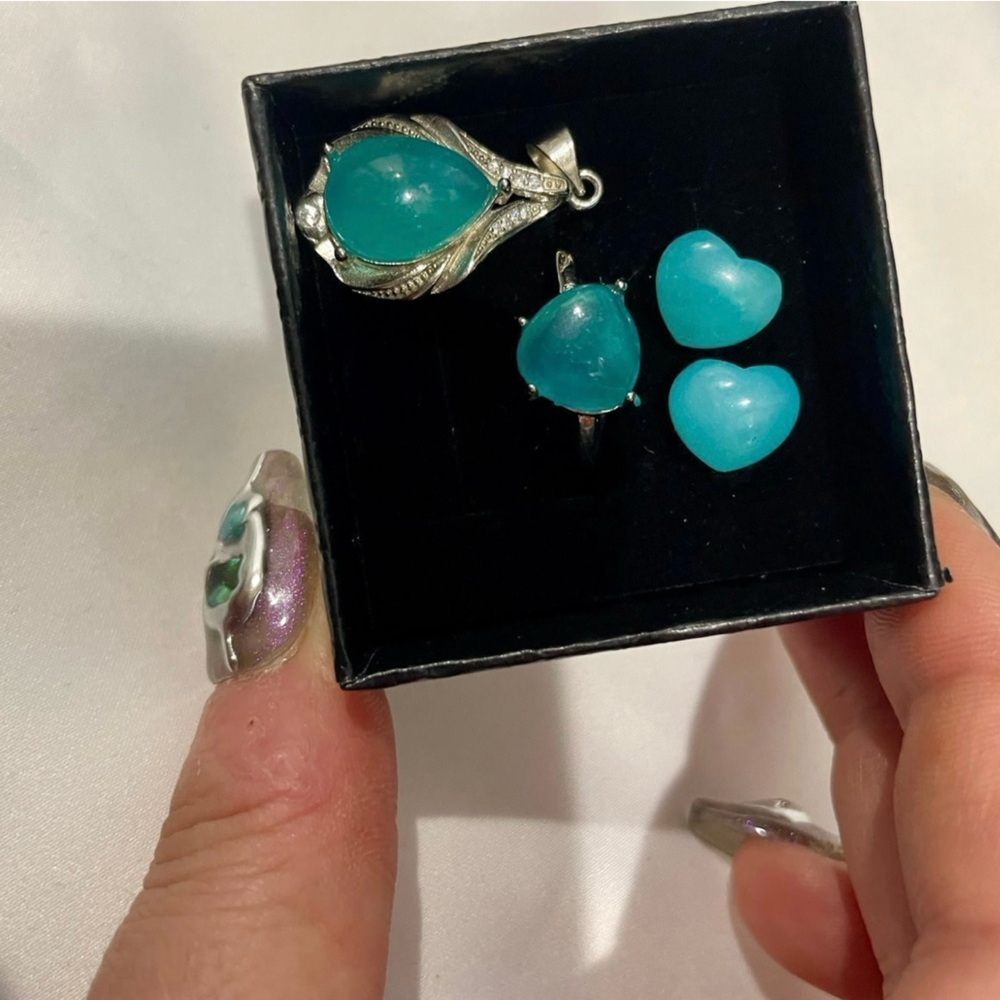 Jewelry set - Picture 2 of 3